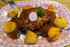 Tiroler-Zwiebelbraten